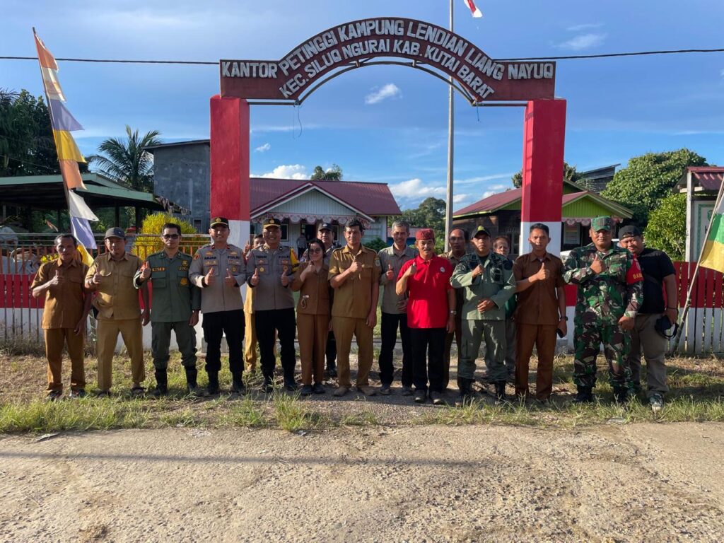 Kolaborasi dengan Masyarakat untuk Lingkungan yang Lestari, Polres Kubar Gelar Edukasi Pelestarian Hutan di Desa Lendian Liang Nayuq WhatsApp Image 2025 03 26 at 09.39.55
