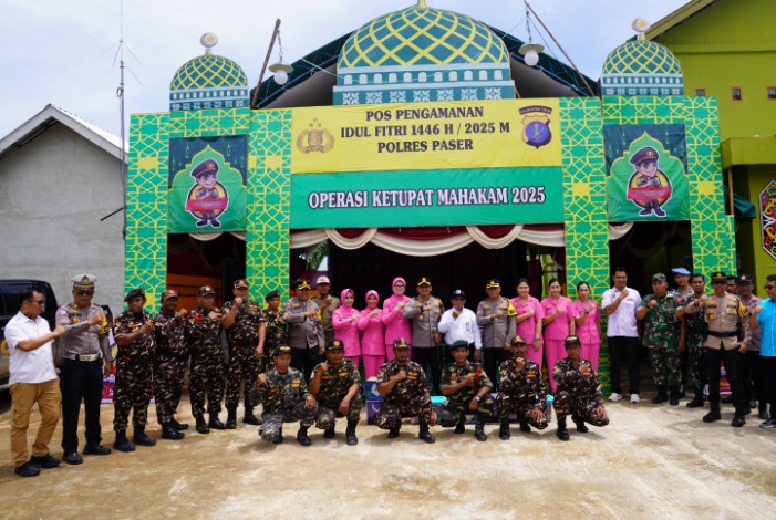 Jelang Mudik Lebaran Idul Fitri 1446 H, Kapolres Paser Tinjau Kesiapan Pos Pengamanan dan Pelayanan WhatsApp Image 2025 03 27 at 14.46.07