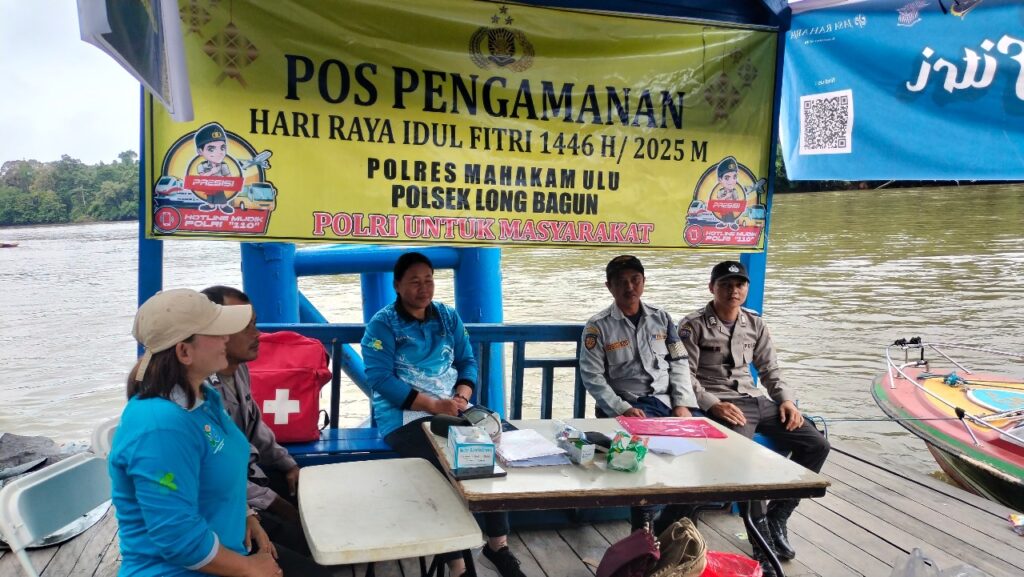 Operasi Ketupat Mahakam 2025, Polres Mahulu Lakukan Pengamanan Arus Mudik di Sejumlah Titik WhatsApp Image 2025 03 31 at 00.16.16