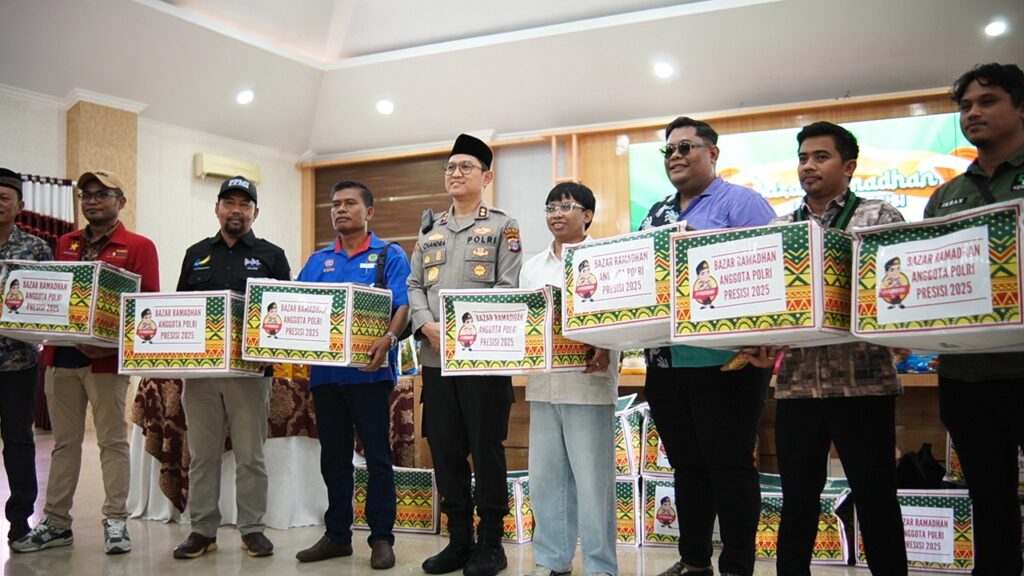 Wujudkan Kepedulian Sosial, Polres Kutim Adakan Bazar Ramadhan dan Baksos Bhayangkari 2025 kutim