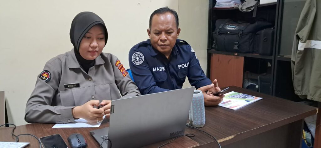 Polda Kaltim Laksanakan Pelatihan Literasi Digital untuk Tingkatkan Kompetensi SDM Polri WhatsApp Image 2025 04 04 at 15.42.44 fe1bd869