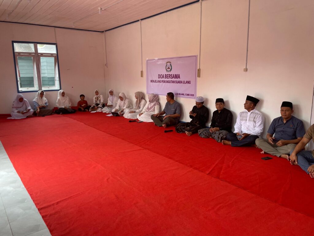 Jelang PSU Pilkada, Bhayangkari dan Polres Mahulu Gelar Doa Bersama WhatsApp Image 2025 05 13 at 11.36.08