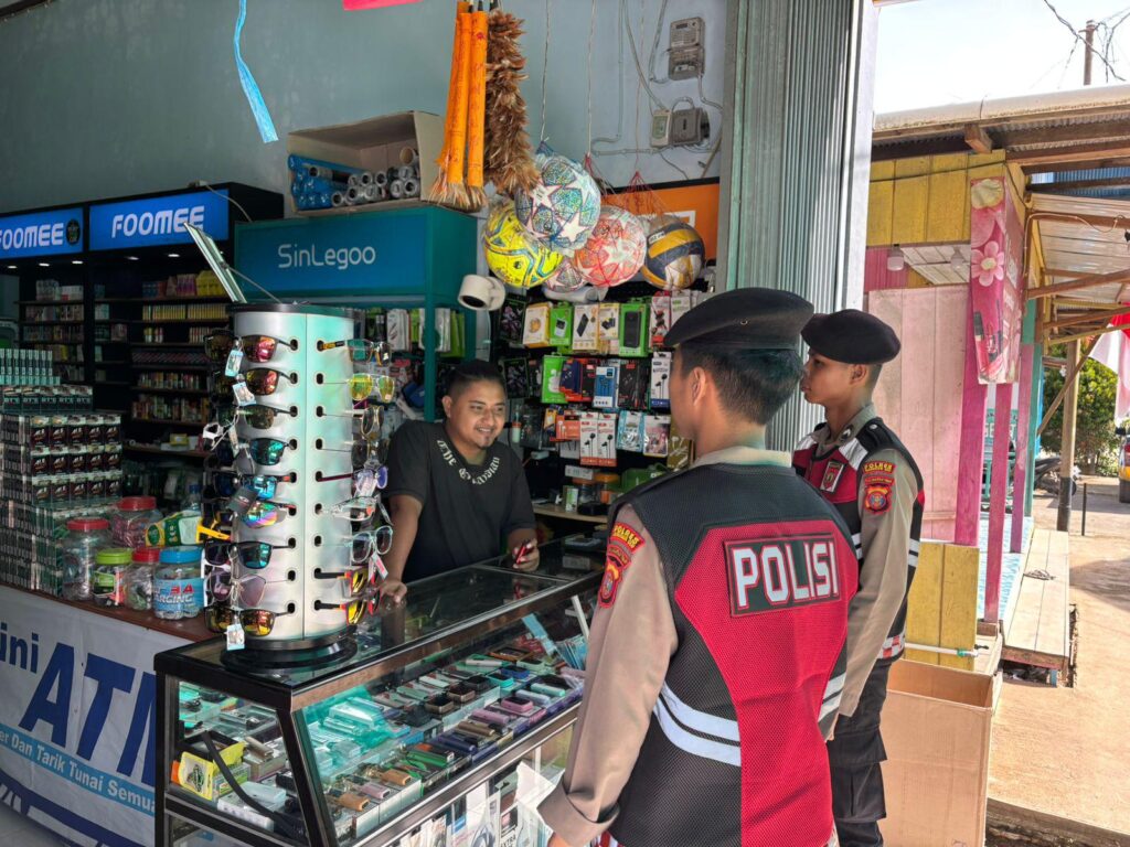 Jaga Stabilitas Kamtibmas, Sat Samapta Polres Mahakam Ulu Intensifkan Patroli Dialogis WhatsApp Image 2025 05 18 at 15.30.55 3194ee43