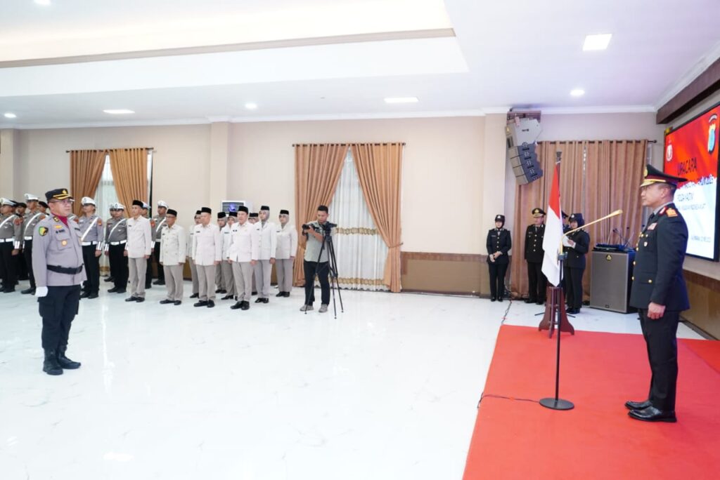 Polda Kaltim Gelar Upacara Peringatan Hari Kebangkitan Nasional Tahun 2025 WhatsApp Image 2025 05 20 at 09.13.43 f2563112