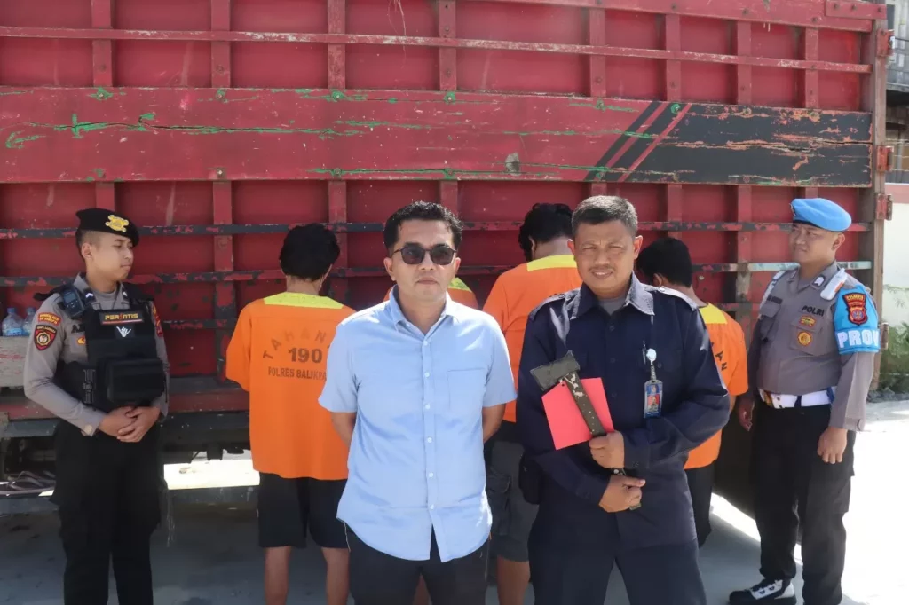 Komplotan Pencuri Truk Berhasil Diciduk Satreskrim Polresta Balikpapan, Kendaraan Ditemukan di PPU 1