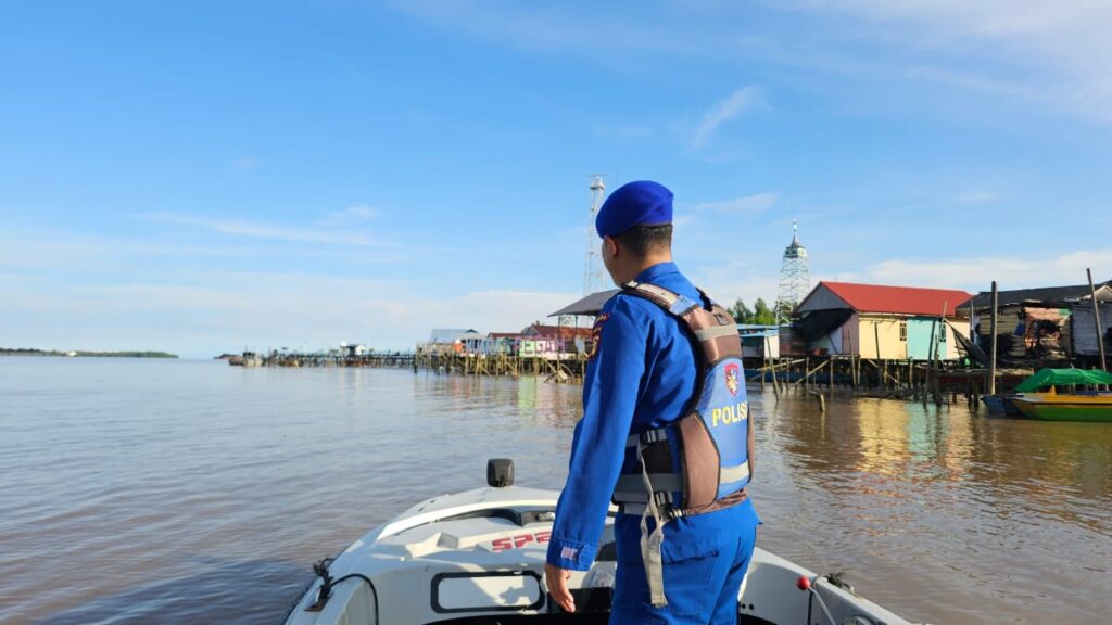 Ingatkan Masyarakat Akan Prioritas Keamanan di Wilayah Pesisir, Personil Ditpolairud Polda Kaltim Intensifkan Patroli Perairan di Muara Pegah WhatsApp Image 2025 06 03 at 11.43.47 1