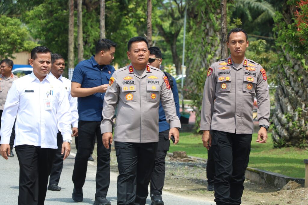 Kapolda Kaltim Tinjau Langsung Gladi Bersih Panen Raya Jagung Serentak di Polres PPU WhatsApp Image 2025 06 04 at 15.43.23 2ef4c8fb