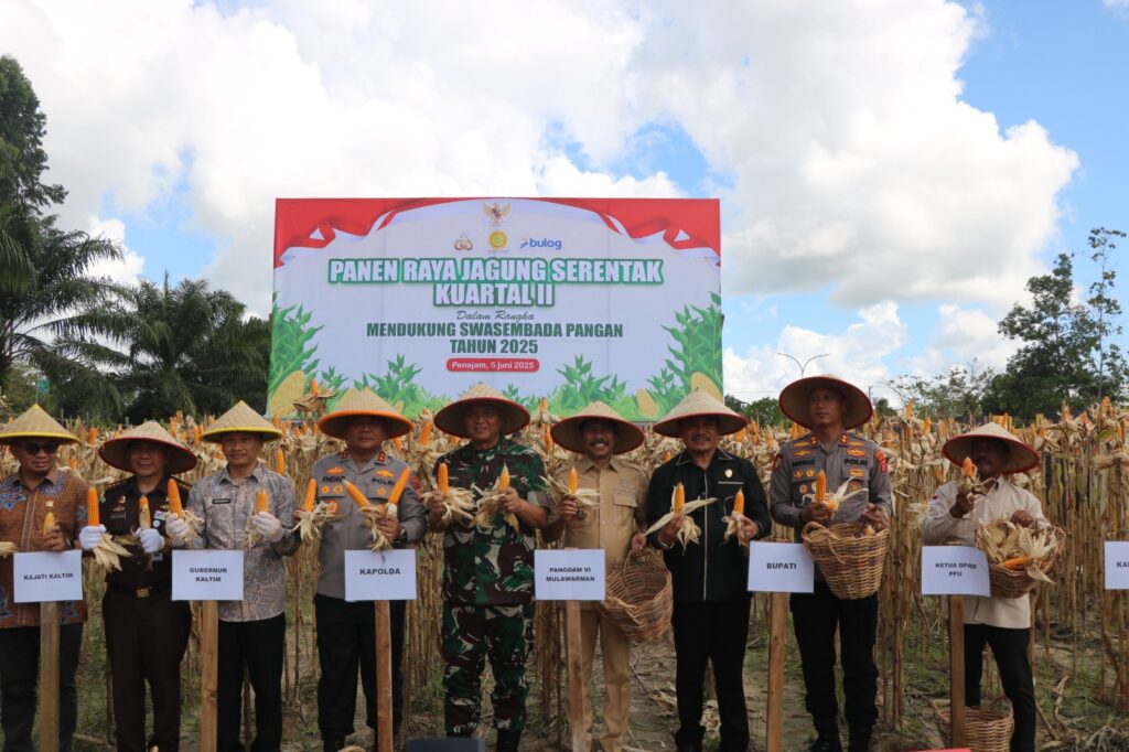 Dukung Program Swasembada Pangan Nasional, Polres PPU Jadi Lokasi Sentral Panen Jagung Serentak Kuartal II yang Diinisiasi Polda Kaltim WhatsApp Image 2025 06 06 at 12.26.19