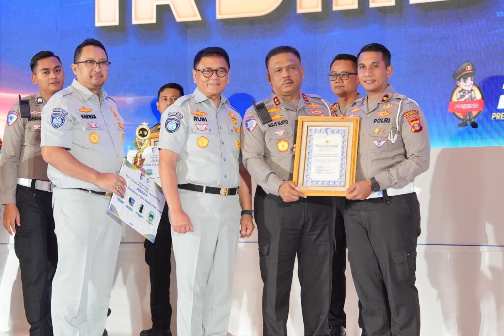 Rakernis Fungsi Lalu Lintas 2025, Sat Lantas Polresta Samarinda Raih Peringkat ke-2 Nasional dalam Penerapan IRSMS WhatsApp Image 2025 06 15 at 00.29.21
