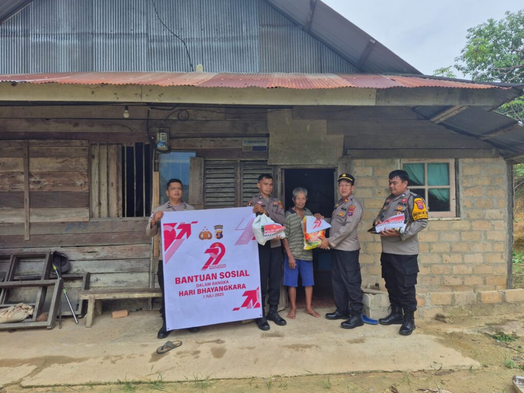 Polsek Bontang Barat Implementasikan “Polri untuk Masyarakat” Melalui Penyaluran Bansos Sambut HUT Bhayangkara ke-79 WhatsApp Image 2025 06 20 at 16.00.46 9d41e0a5