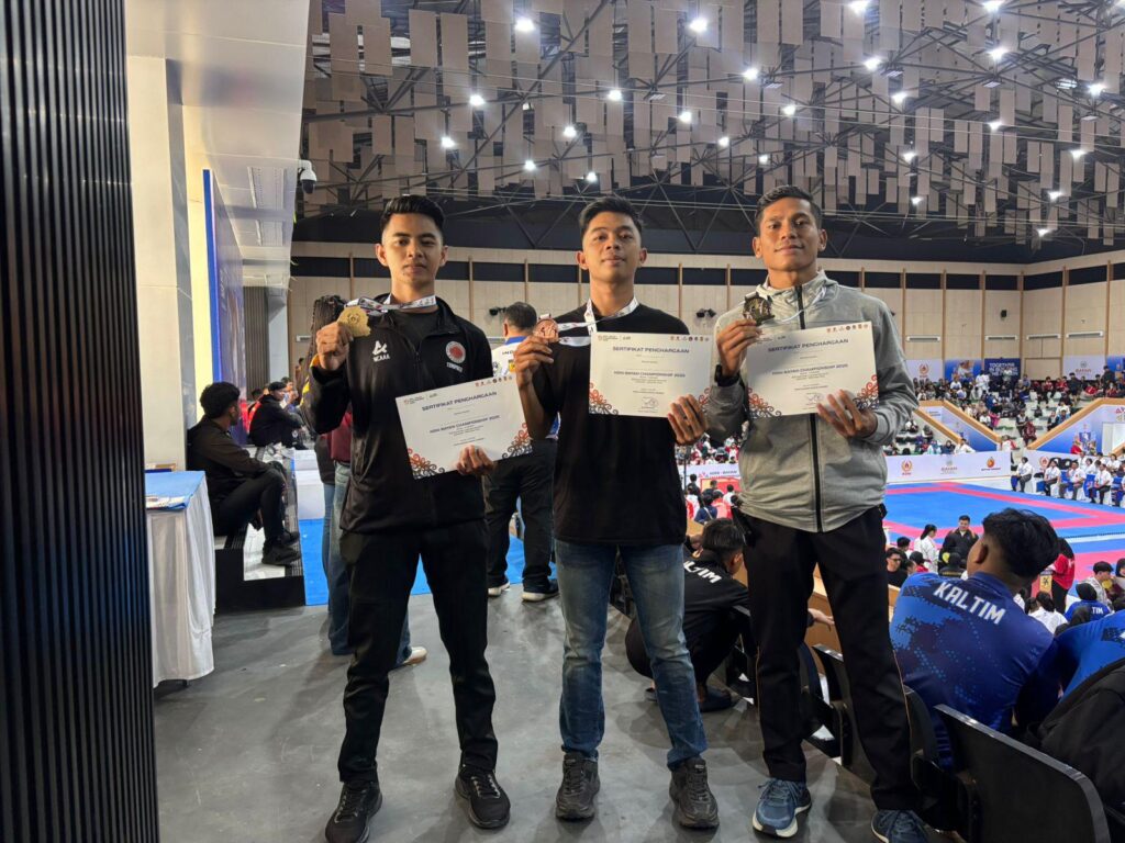 Tiga Personel Brimob Kaltim Raih Prestasi Membanggakan di Ajang KONI-Bayan Championship 2025 Cabor Karate WhatsApp Image 2025 07 02 at 07.06.03 f397b569