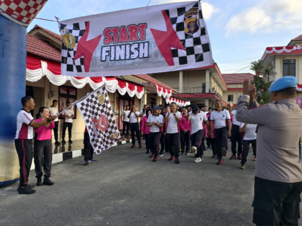 Ramaikan Hari Bhayangkara ke-79, Polres Bontang Gelar Fun Walk WhatsApp Image 2025 07 05 at 12.11.51