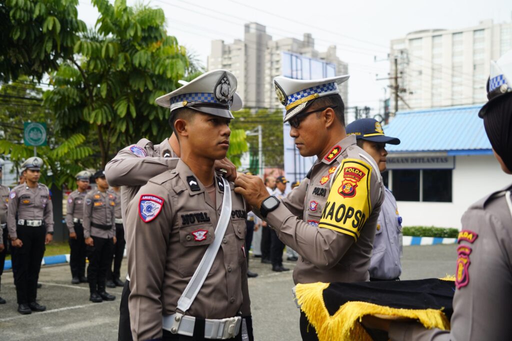 Operasi Patuh Mahakam 2025 Resmi Dimulai, Polda Kaltim Tegaskan Komitmen Tertib Lalu Lintas WhatsApp Image 2025 07 14 at 13.41.06 1accfe48