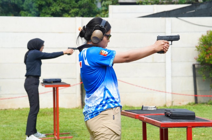 Harumkan Polda Kaltim di Kancah Nasional, Iptu Futuhatul Ukir Prestasi dengan Juara Kedua pada Kejuaraan Menembak Kapolri Cup 2025 WhatsApp Image 2025 07 21 at 13.17.36