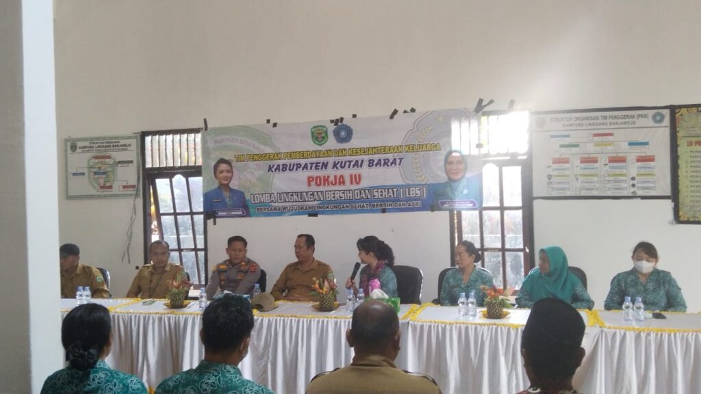 Pospol Tering Dukung Lomba Lingkungan Bersih dan Sehat, Wujudkan Sinergi Masyarakat dan Polri WhatsApp Image 2025 07 26 at 10.16.11 8accd6b5
