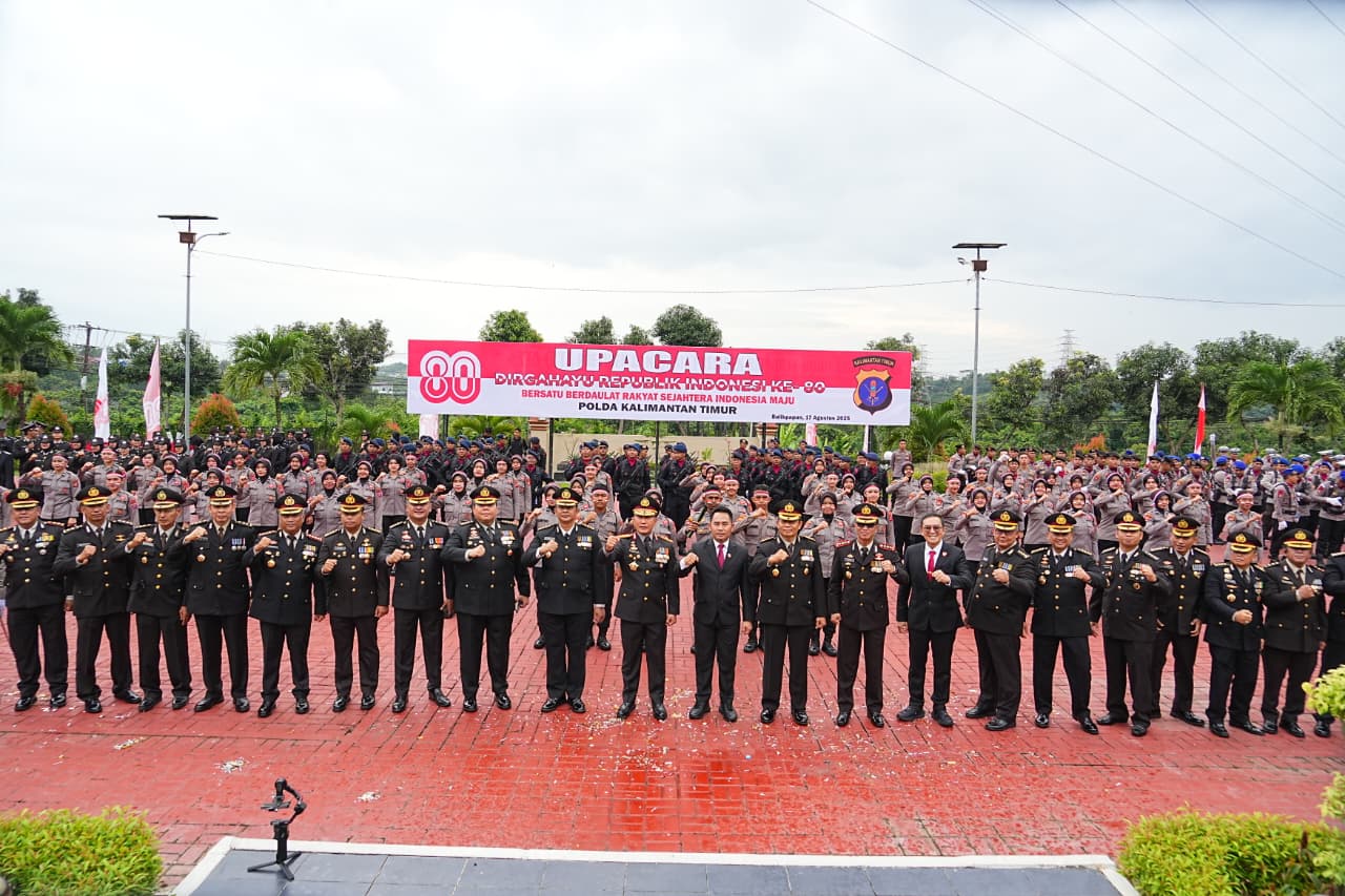 Berjalan Penuh Khidmat, Polda Kaltim Gelar Upacara Peringatan HUT RI ke-80 5 WhatsApp Image 2025 08 17 at 12.49.33 1