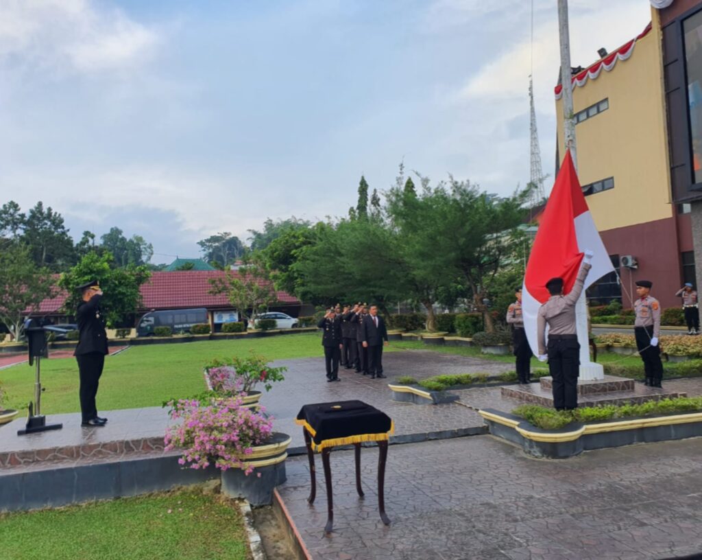 Berjalan Khidmat, Polres Kukar Sukses Gelar Upacara HUT Kemerdekaan RI ke-80 WhatsApp Image 2025 08 18 at 10.59.54