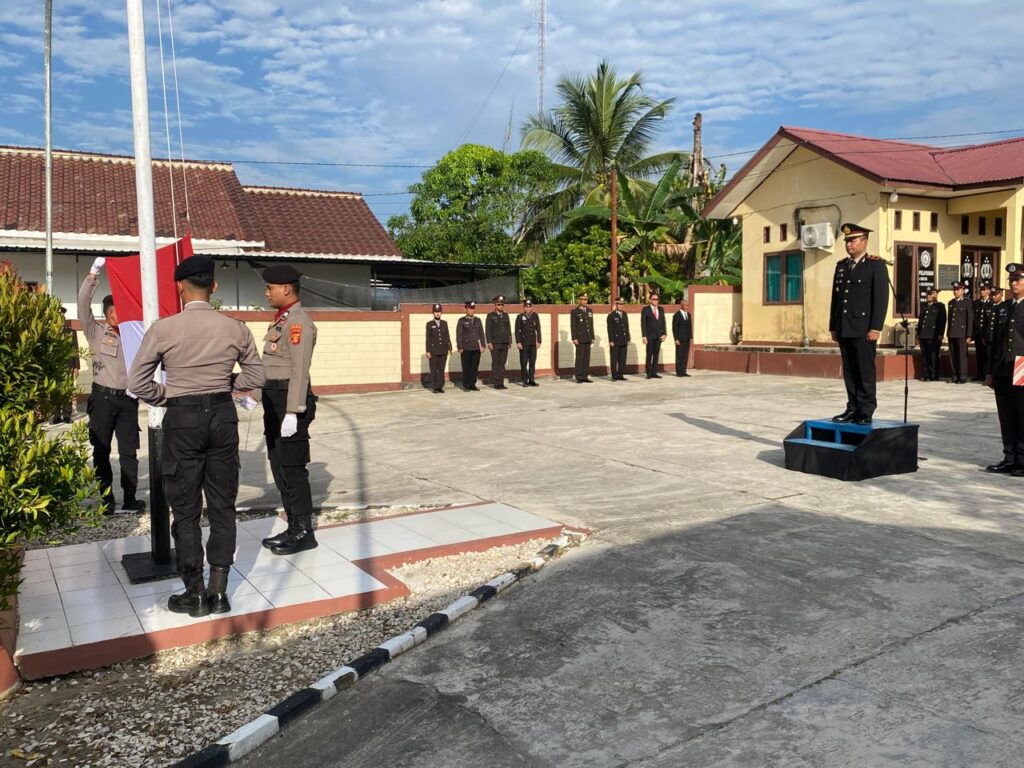 Berjalan Penuh Khidmat, Polres PPU Gelar Upacara HUT Kemerdeaan RI ke-80 Secara Serentak di Empat Polsek WhatsApp Image 2025 08 18 at 11.35.13