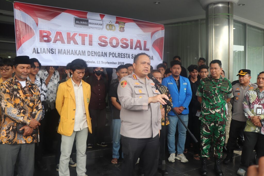Polresta Samarinda Bersinergi dengan Aliansi Mahakam Gelar Bakti Sosial, Wujudkan Kepedulian untuk Masyarakat WhatsApp Image 2025 09 11 at 15.47.20 323df206