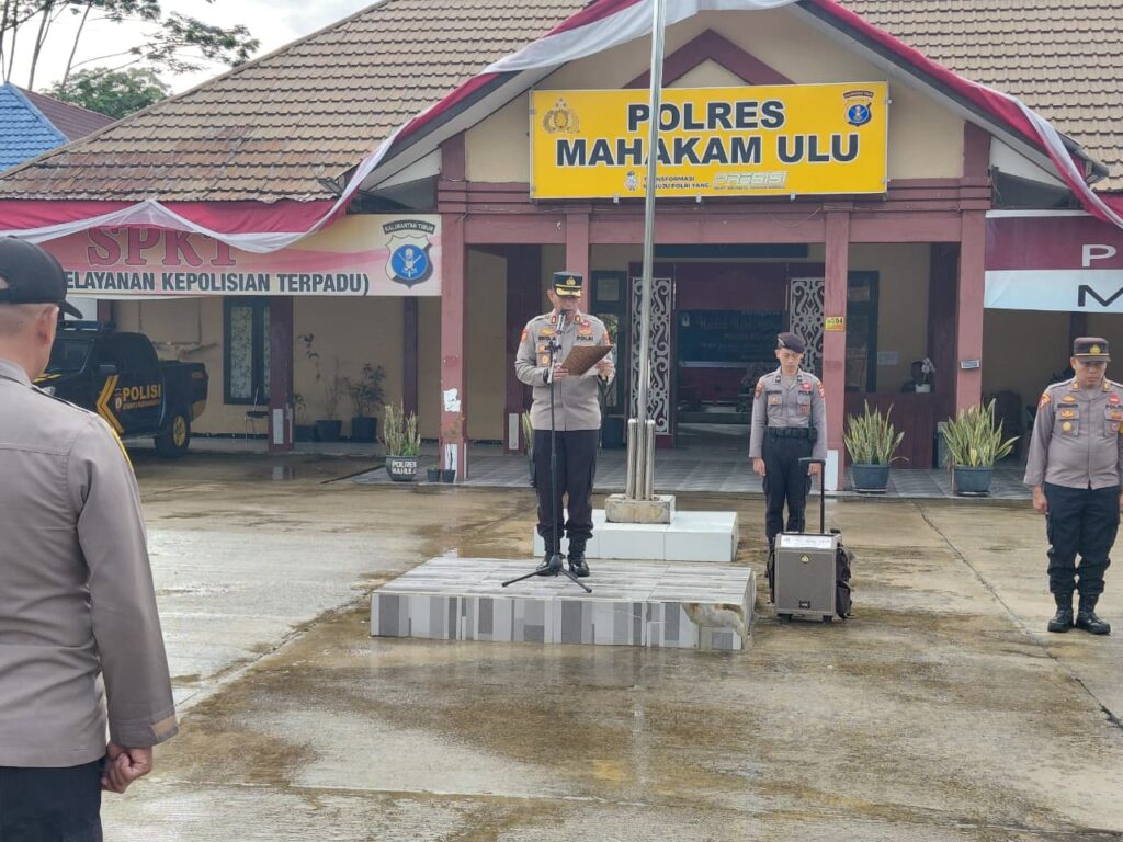 Pimpin Apel Pagi, Kapolres Mahulu Tekankan Disiplin dan Pelayanan Masyarakat WhatsApp Image 2025 09 15 at 13.33.22