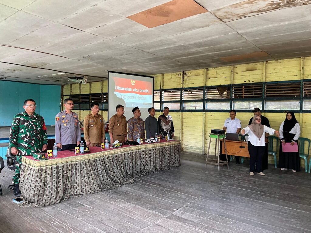 Rapat Persiapan MTQ ke-17 Kutai Barat Digelar di Penyinggahan, Wakil Bupati Tekankan Sinergi Antar Pihak WhatsApp Image 2025 09 16 at 16.28.37 6f427b53