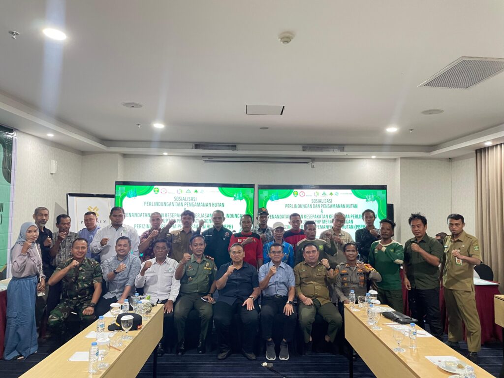 Polsek Sepaku Tegaskan Komitmen Bersama Jaga Kelestarian Hutan di Kalimantan Timur WhatsApp Image 2025 09 17 at 09.22.12 181b6759