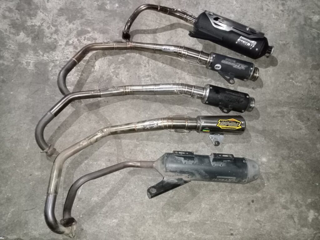 Pastikan Kenyamanan untuk Masyarakat, Sat Samapta Polresta Balikpapan Amankan Motor Knalpot Brong Saat Patroli WhatsApp Image 2025 10 04 at 11.31.23