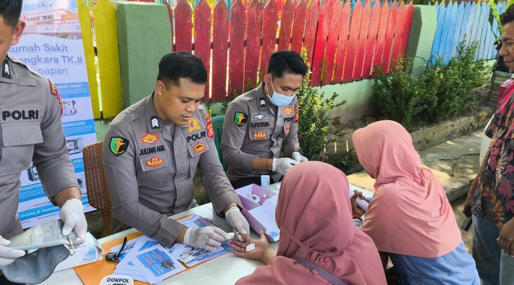Dorong Masyarakat untuk Periksa Kesehatan Sejak Dini, RS.Bhayangkara Balikpapan Gelar Layanan Cek Kesehatan Gratis WhatsApp Image 2025 10 04 at 11.56.12