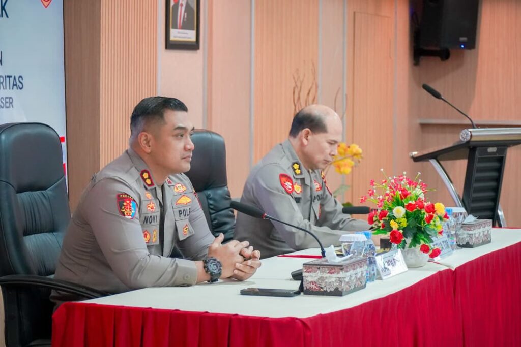 Tingkatkan Tata Kelola Digital, Polres Paser Terima Supervisi dan Bimtek Aplikasi ASTINA dari Setum Polda Kaltim WhatsApp Image 2025 10 09 at 18.30.16 58d4d65c
