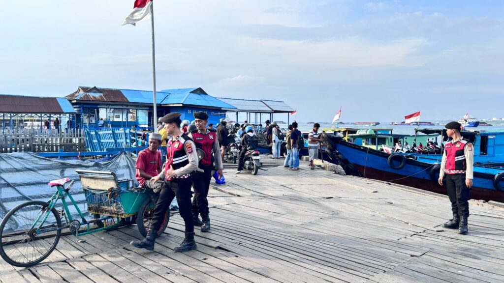 Polres PPU Tingkatkan Patroli Dialogis, Dekatkan Diri dengan Masyarakat dan Jaga Stabilitas Kamtibmas WhatsApp Image 2025 10 18 at 13.47.29 96d197b5