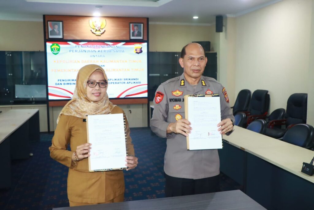 Polda Kaltim dan Pemprov Kaltim Teken Perjanjian Kerja Sama Digitalisasi Surat Dinas Melalui Aplikasi Srikandi WhatsApp Image 2025 10 22 at 13.59.52 d51ddf09