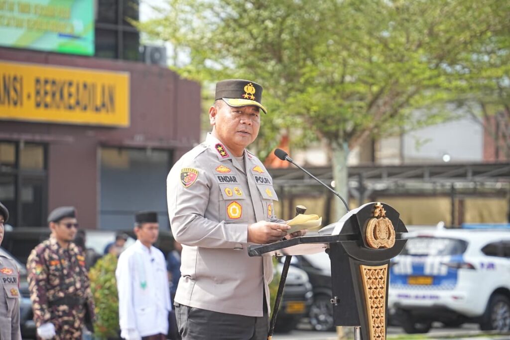 Melalui Apel Kebangsaan, Kapolda Kaltim Ajak Santri dan Pemuda Untuk Perkuat Persatuan WhatsApp Image 2025 10 29 at 09.47.25