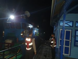 Cegah Gangguan Kamtibmas dan Wujudkan Keamanan Kondusif, Polres Mahulu Intensifkan Patroli KRYD WhatsApp Image 2025 11 02 at 10.20.25 300x225 1