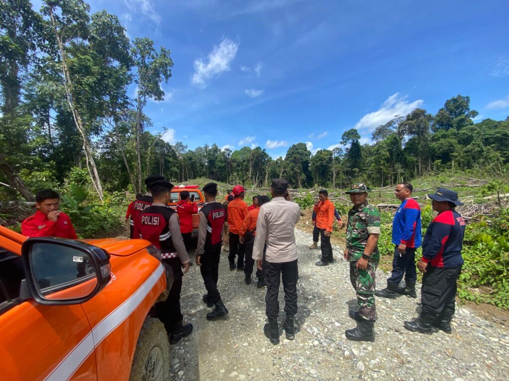 Cegah Karhutla, Polres Mahakam Ulu dan Tim Gabungan Gelar Patroli Terpadu di Long Hubung mahulu