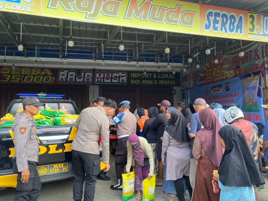 Polsek Samarinda Kota Bersinergi dengan Bulog Hadirkan Gerakan Pangan Murah untuk Warga WhatsApp Image 2025 12 13 at 09.12.41 4ac8d1fb