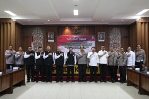 Polda Kaltim Gelar Taklimat Awal Audit Tematik Itwasum Polri Tahun 2025 1 WhatsApp Image 2025 12 15 at 12.30.47