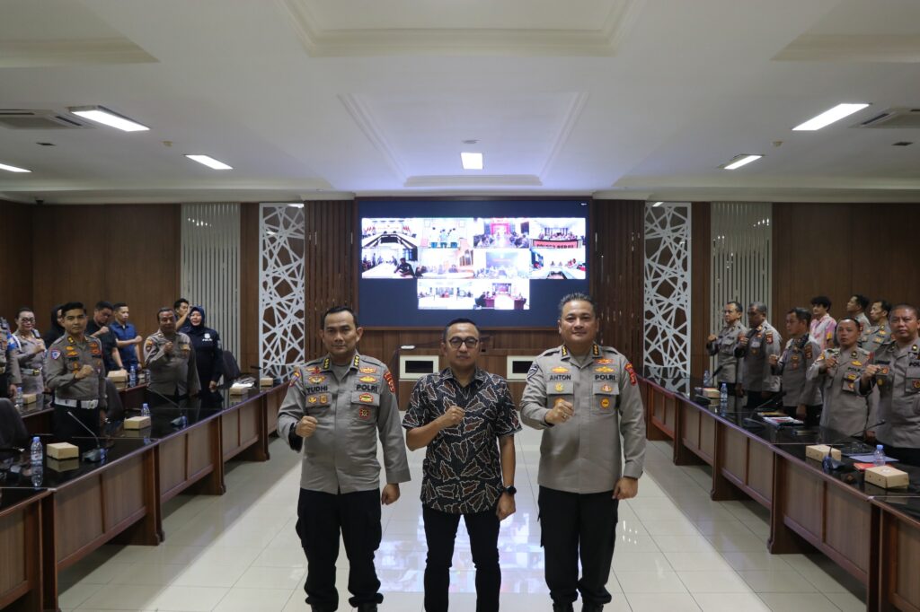Polda Kaltim Gelar Supervisi dan Asistensi Program Quick Wins Presisi WhatsApp Image 2025 12 18 at 12.54.42