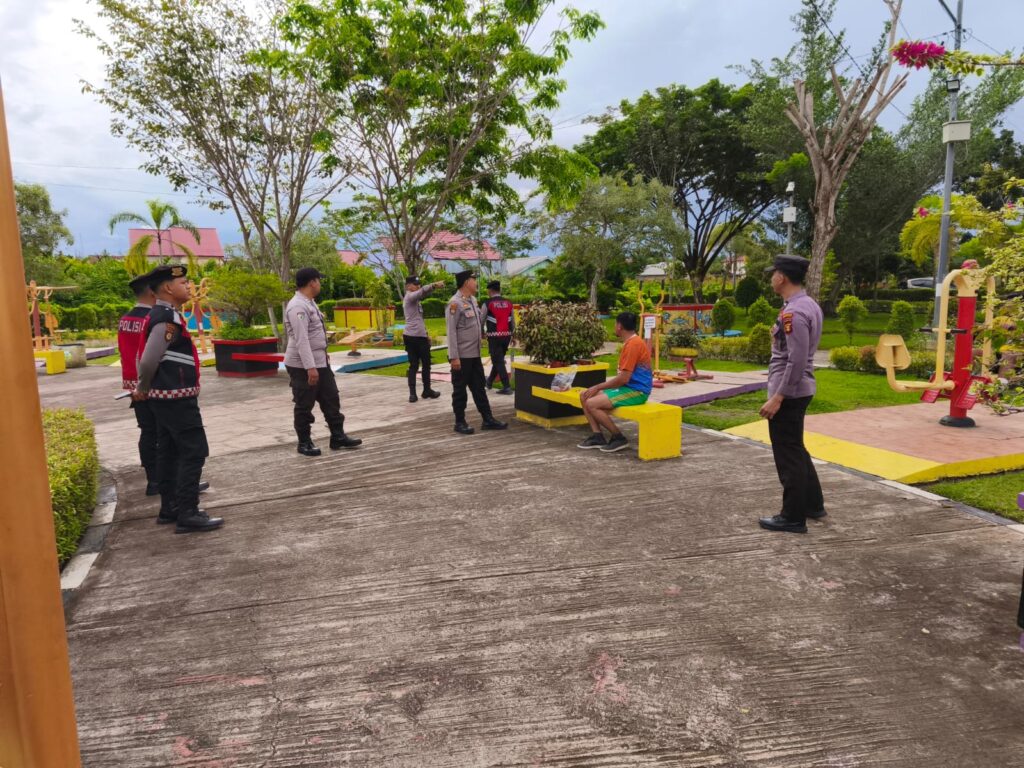 Libur Tahun Baru, Polres Bontang Intensifkan Pengamanan Objek Wisata dan Pusat Keramaian WhatsApp Image 2026 01 04 at 11.27.12