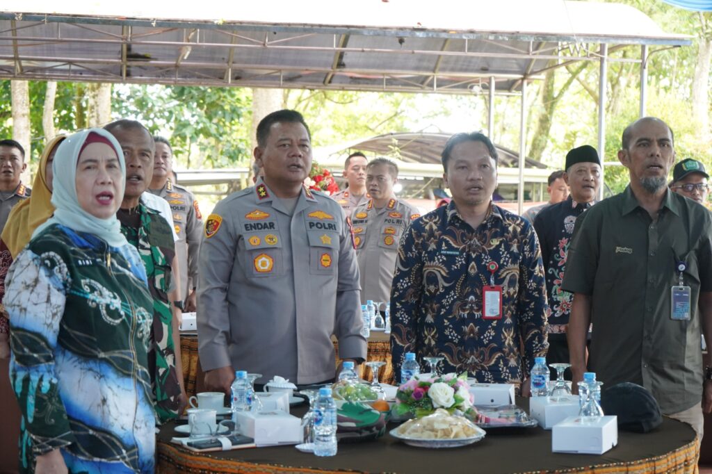 Kapolda Kaltim Ikuti Panen Raya Jagung Serentak Kuartal IV Secara Daring, Dukung Swasembada Pangan Nasional WhatsApp Image 2026 01 08 at 14.25.22