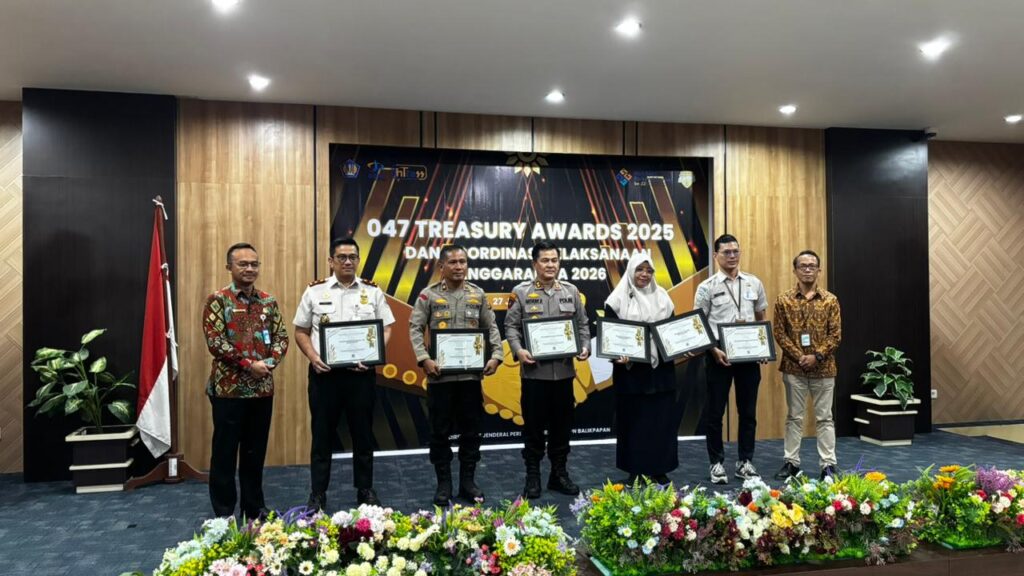 Ditpamobvit Polda Kaltim Raih Prestasi pada Treasury Awards dan Koordinasi Pelaksanaan Anggaran TA 2026 WhatsApp Image 2026 01 27 at 13.30.56