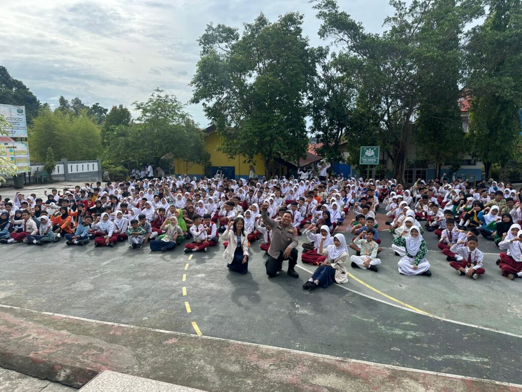 Polresta Balikpapan Gelar Police Go To School di SMPN 3, Perkuat Edukasi Kamtibmas bagi Pelajar bpp 1
