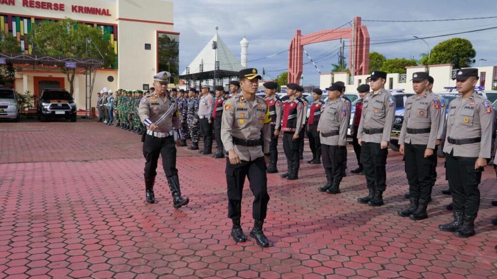 Apel Gelar Pasukan Ops.Keselamatan Mahakam 2026, Polres Kutim Pastikan Kesiapan Personel dan Sarpras WhatsApp Image 2026 02 03 at 14.35.39