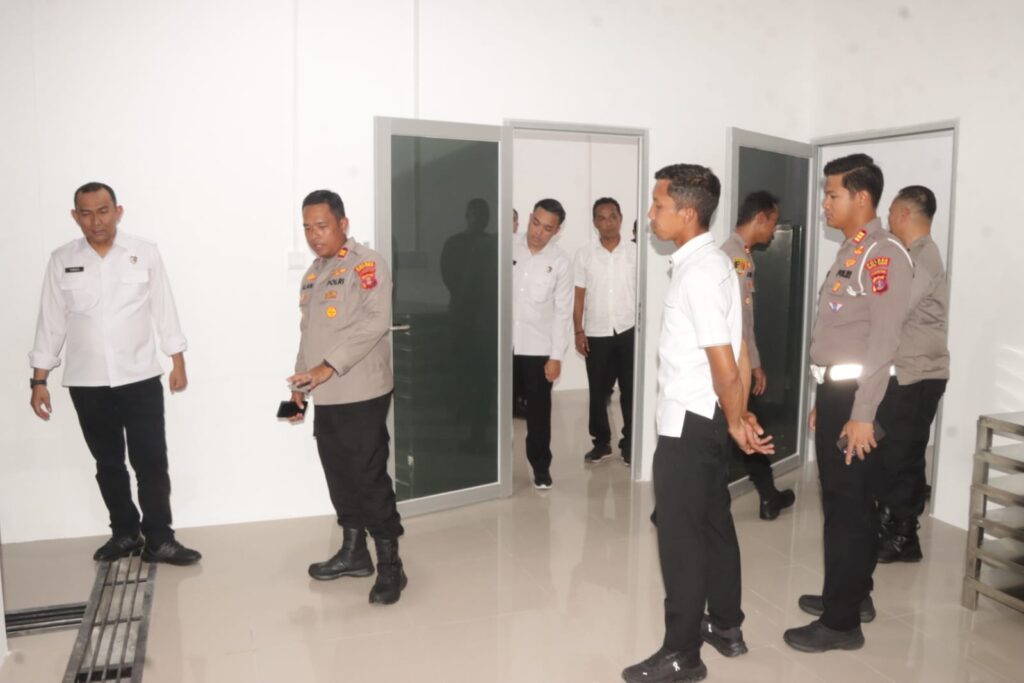 Itwasda Polda Kaltim Asesmen SPPG Polres Kutim, Pastikan Siap Jalankan Program MBG WhatsApp Image 2026 02 19 at 07.03.39