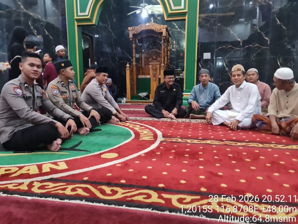 Tarawih Keliling Ditbinmas Polda Kaltim, Perkuat Sinergi dan Sampaikan Pesan Kamtibmas di Balikpapan Utara WhatsApp Image 2026 03 01 at 10.30.12