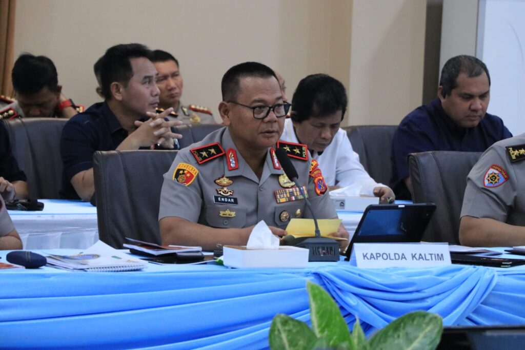 Polda Kaltim Terima Kunjungan Kerja Reses Komisi III DPR RI, Bahas Evaluasi Penegakan Hukum Terpadu WhatsApp Image 2026 03 05 at 14.29.54