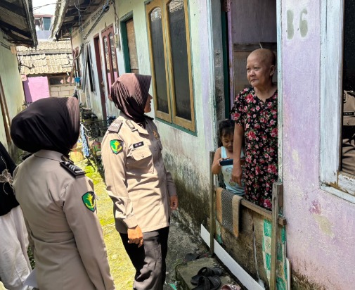 Wujud Kepedulian Berbagi, Polwan Polda Kaltim bersama Bhayangkari Salurkan Tali Asih untuk Masyarakat WhatsApp Image 2026 03 26 at 12.36.16