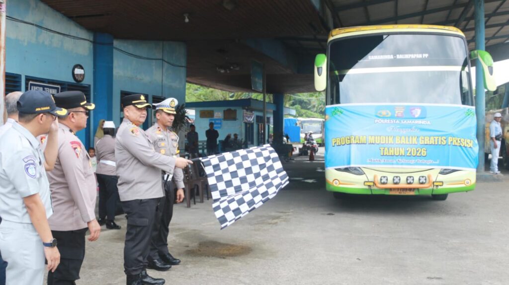 Polresta Samarinda Berangkatkan 152 Pemudik Lewat Program Mudik Gratis 2026 smd