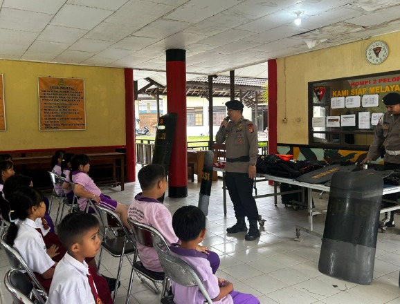 Polri Sahabat Anak, Sat Brimob Polda Kaltim Terima Kunjungan Siswa SD Transformasi Kubar WhatsApp Image 2026 04 01 at 09.49.33