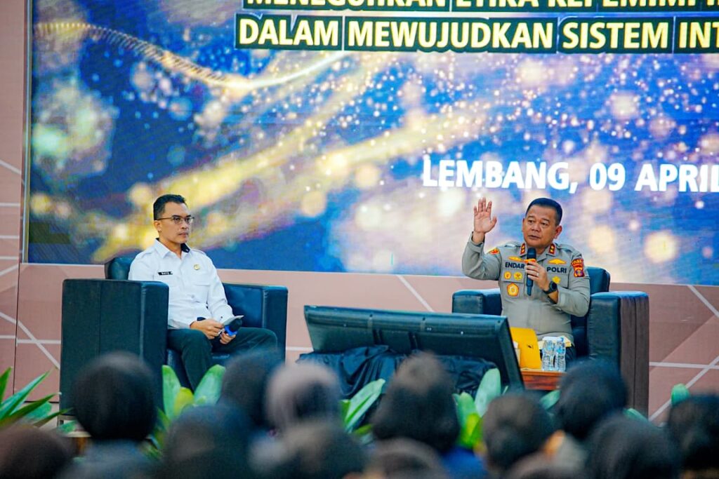 Jadi Narasumber Dialog Kebangsaan di Sespim Polri, Kapolda Kaltim Tekankan Etika Kepemimpinan dan Penguatan Integritas Nasional WhatsApp Image 2026 04 10 at 11.14.08
