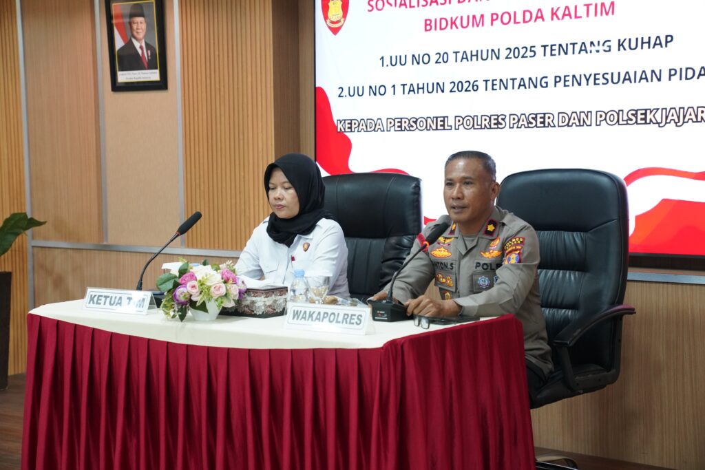 Tingkatkan Pemahaman Hukum, Polres Paser Terima Sosialisasi KUHAP Terbaru dari Bidkum Polda Kaltim WhatsApp Image 2026 04 28 at 16.21.56